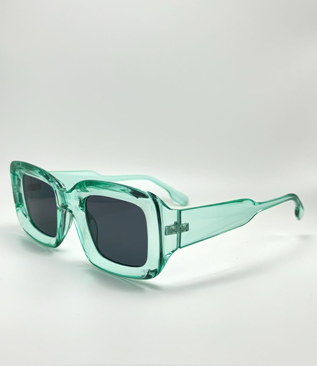 Oversized Square Frame Sunglasses With Personalized Case  display picture 1