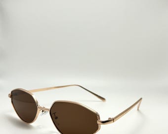 Retro Polygon Punk Designer Sunglasses: UV400 Protection, Hexagon Frame, Metal Shades for Women