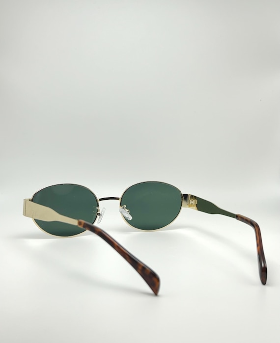 Oval Gold Frame Polarized Sunglasses: Vintage Style UV400 