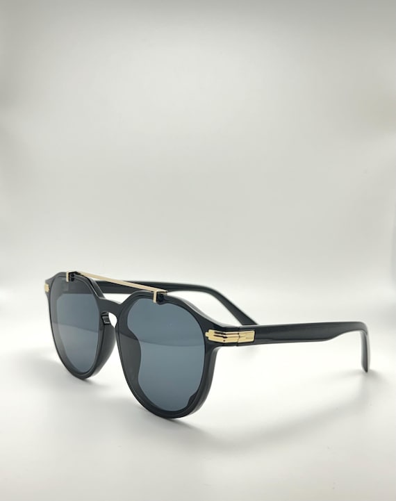 Retro Round Sunglasses: Metal Bridge, UV400 Protection - Etsy display picture 1