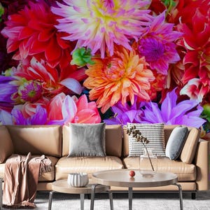Tropical Floral Wallpaper: Colorful Rose & Leaf Art - Non-Woven