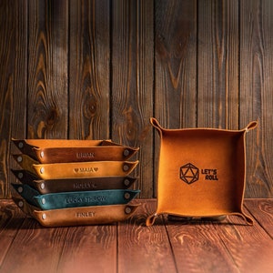 Dice Rolling Tray, Personalized Leather Tray for Dad, Rolling Tray for Dice RPG Games, Scroll Of Rolling, Tabletop Dice Tray and Storage