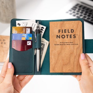 Couverture en cuir pour notes de terrain, couverture de journal en cuir personnalisée avec porte-stylo 3,5 x 5,5 pouces, couverture en cuir pour ordinateur portable, cadeaux pour papa