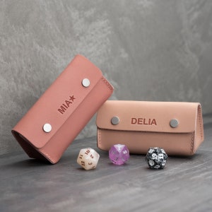 Personalized Leather DnD Dice Bag, DnD Dice Holder, Dungeons and Dragons Dice Box, Leather Dice Storage, Gifts for Gamers