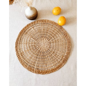 Boho Style Tischset, rundes Tischset, rundes Seegras-Tischset, handgewebtes Tischset, Esstischdekor, Korb-Tischset