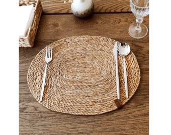Oval Seagrass Placemat, Set Of 2 Jute Table Mats, Dining Table Decor, Wicker Placemat