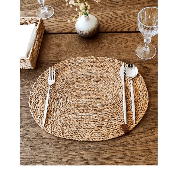 Oval Seagrass Placemat, Set Of 2 Jute Table Mats, Dining Table Decor, Wicker Placemat