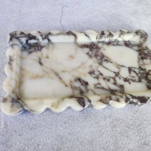 VIOLA Marble Scalloped Rectangle Tray 28cm.x16cm.x2cm ST3 Design image 2