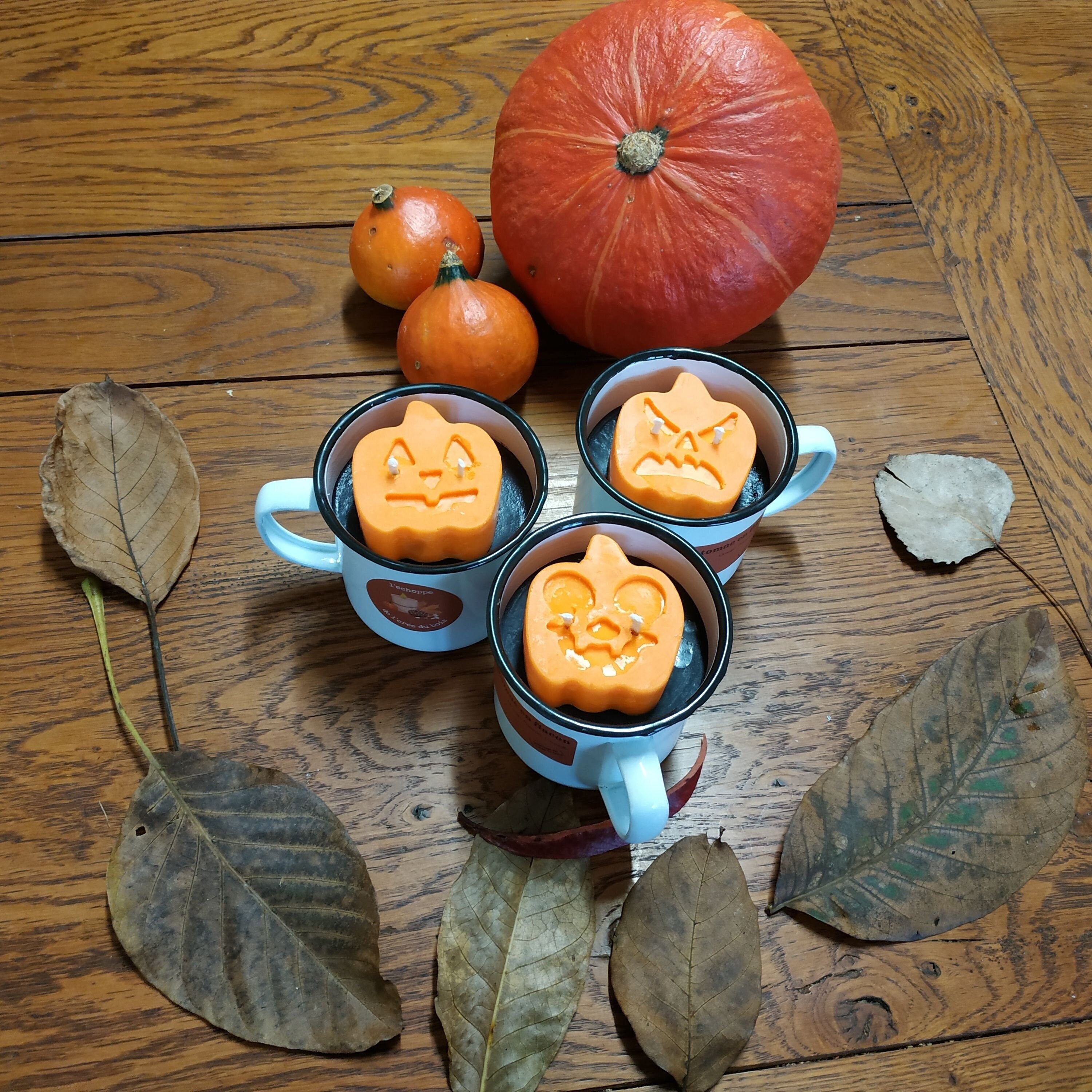 L'automne en Flacon - Une Bougie Grand Format