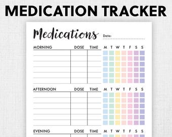 Può includere: Un tracker di farmaci stampabile con uno schema di colori arcobaleno. Il tracker ha sezioni per la mattina, il pomeriggio e la sera, con colonne per il nome del farmaco, la dose, l'ora e i giorni della settimana.