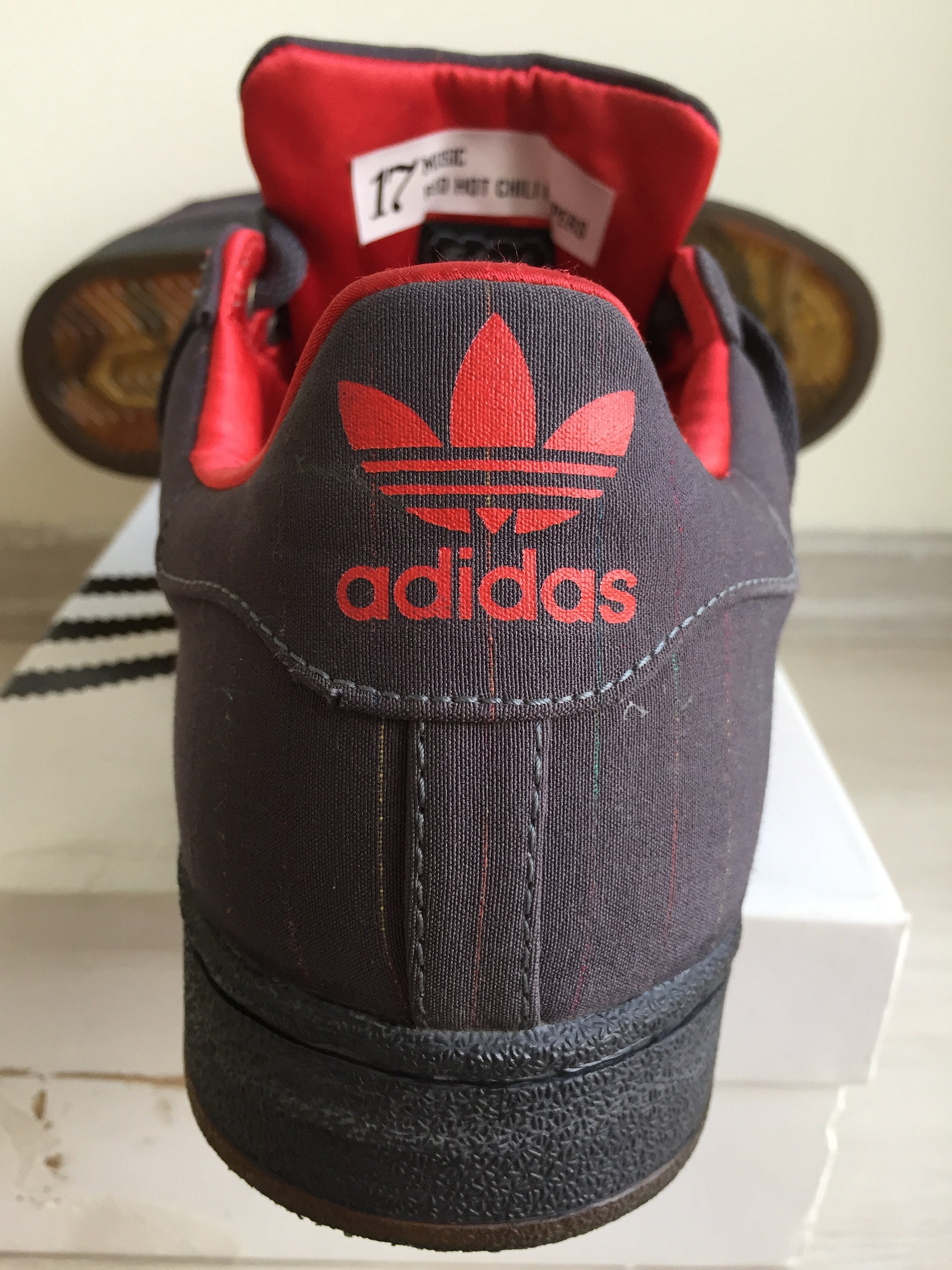 Adidas superstar red hot sale hot chili peppers