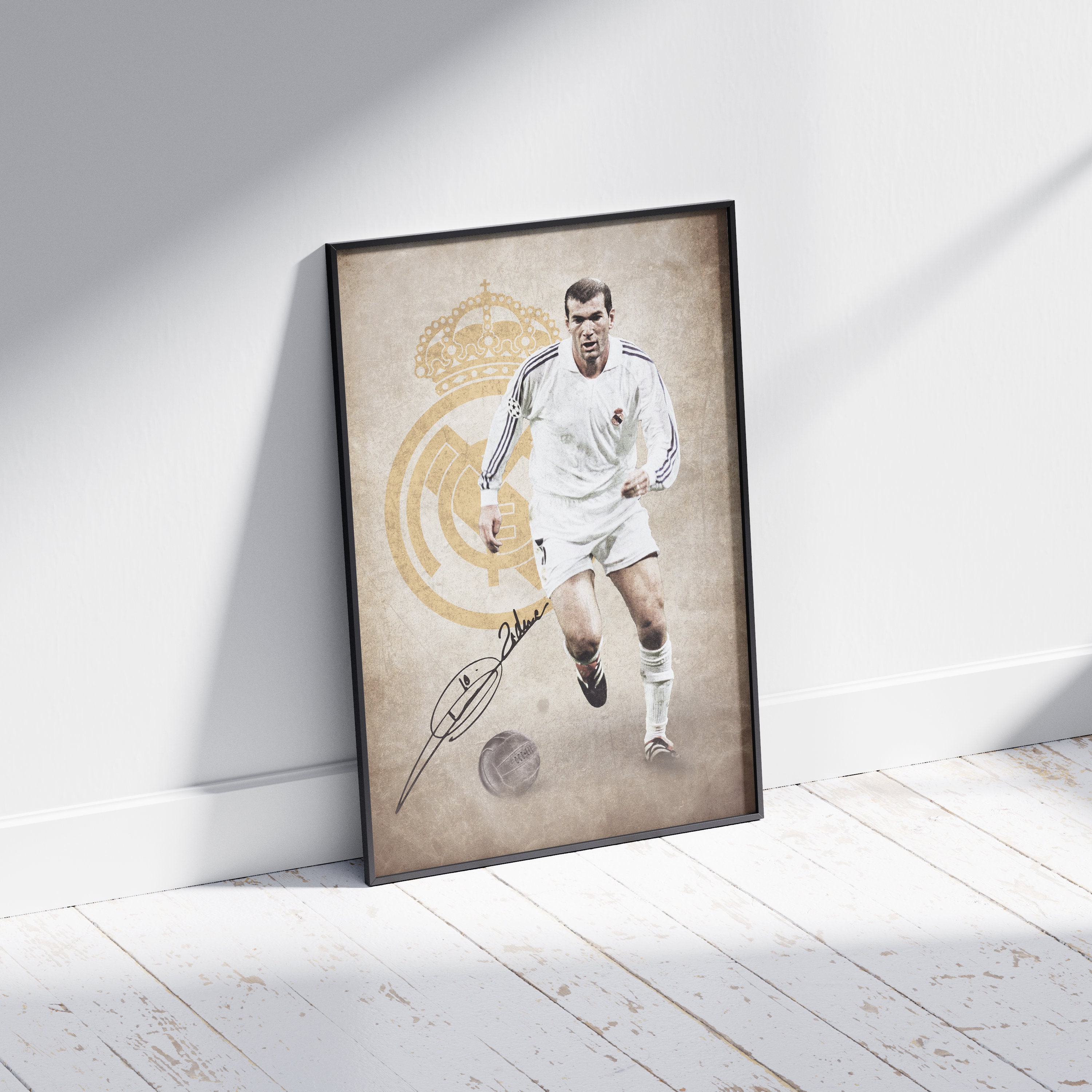 Zinedine Zidane - Retro Memorablia With Signature | Poster or