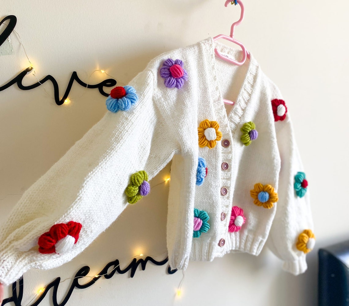 Daisy embroidery cardigan