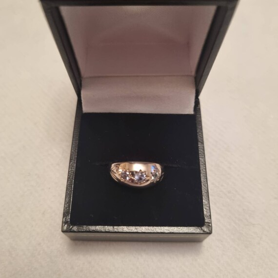 14ct blue topaz white gold ring