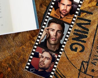 Marcador de Páginas Theo James, Suporte de Páginas Laminado Brilhante, Marcador de Páginas com Tira de Fotos