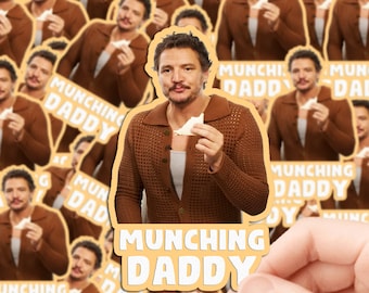 Pegatina brillante e impermeable "Papá Munching" de Pedro Pascal