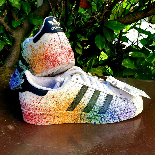 Colore arcobaleno splash personalizzato Adidas Superstar