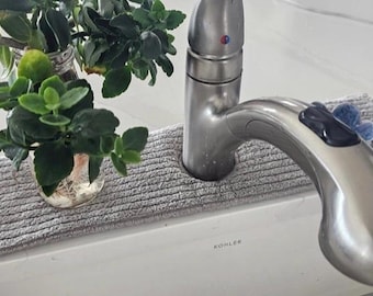 Faucet Drip Catcher Mat: Kitchen Sink Accessory