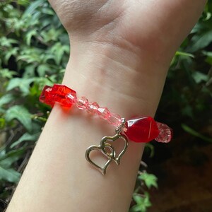 Two Hearts Charm Bracelet - heart charm bracelet, beaded bracelet, love, valentines day, vday gift, romantic bracelet, cute heart jewelry