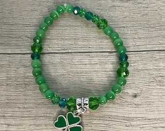 St Patrick’s Day Green Beaded Shamrock Charm Bracelet - St. Patrick’s Day Jewelry, green bracelet, Irish bracelet, clover, lucky