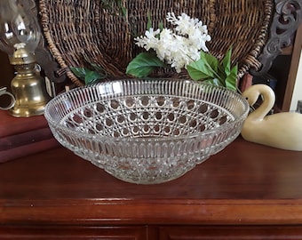 Federal Glass 10-1/2&quot; Round Serving Bowl, Windsor Clear Button and Cane Pattern