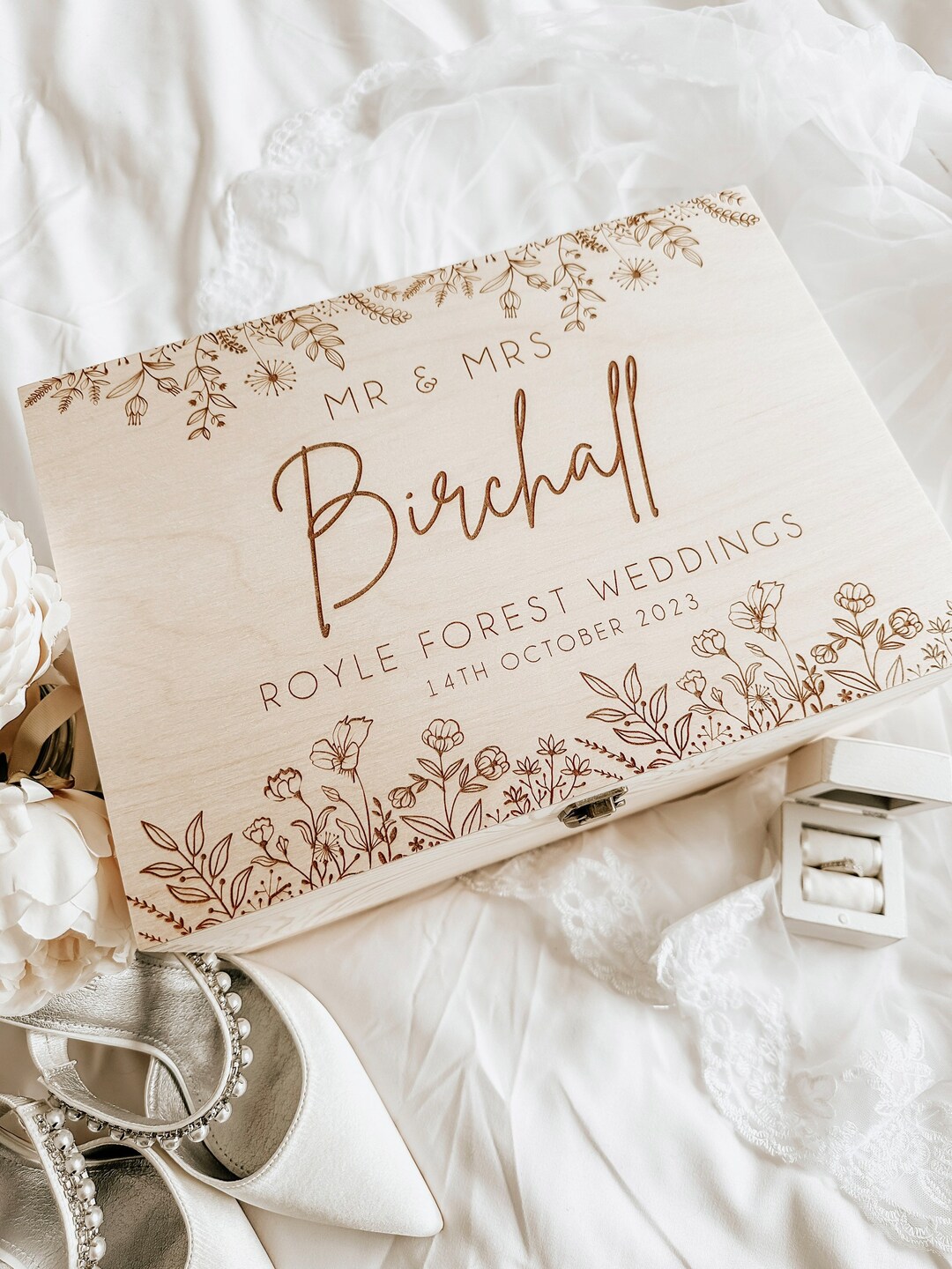 Personalized Wooden Wedding Keepsake Box - Personalised Memory Box ...