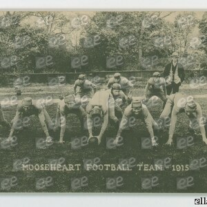 file digitale: Football Team / from Ella's Vintage Postcard Collection