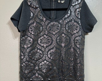 Anthropologie Moth Women's Knit Top Size M Silver/Gray Metallic "Drawing Room"