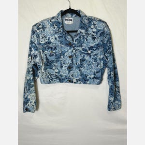 Be Bop Vintage Women's Cropped Denim Jacket SZ L With Rose Pattern Shoulder Pads