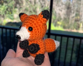 Mini peluche renard, renard amigurumi, peluche animal de la forêt, peluche renard mignon