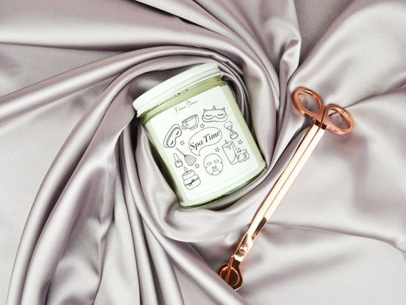 Perfect Gift Luxury Spa Gift for Her Hand Poured 8 oz Wood Wick Scented Candle Perfect Gift Luxury Spa Gift for Her Hand Poured 8 oz Wood Wick Scented Candle