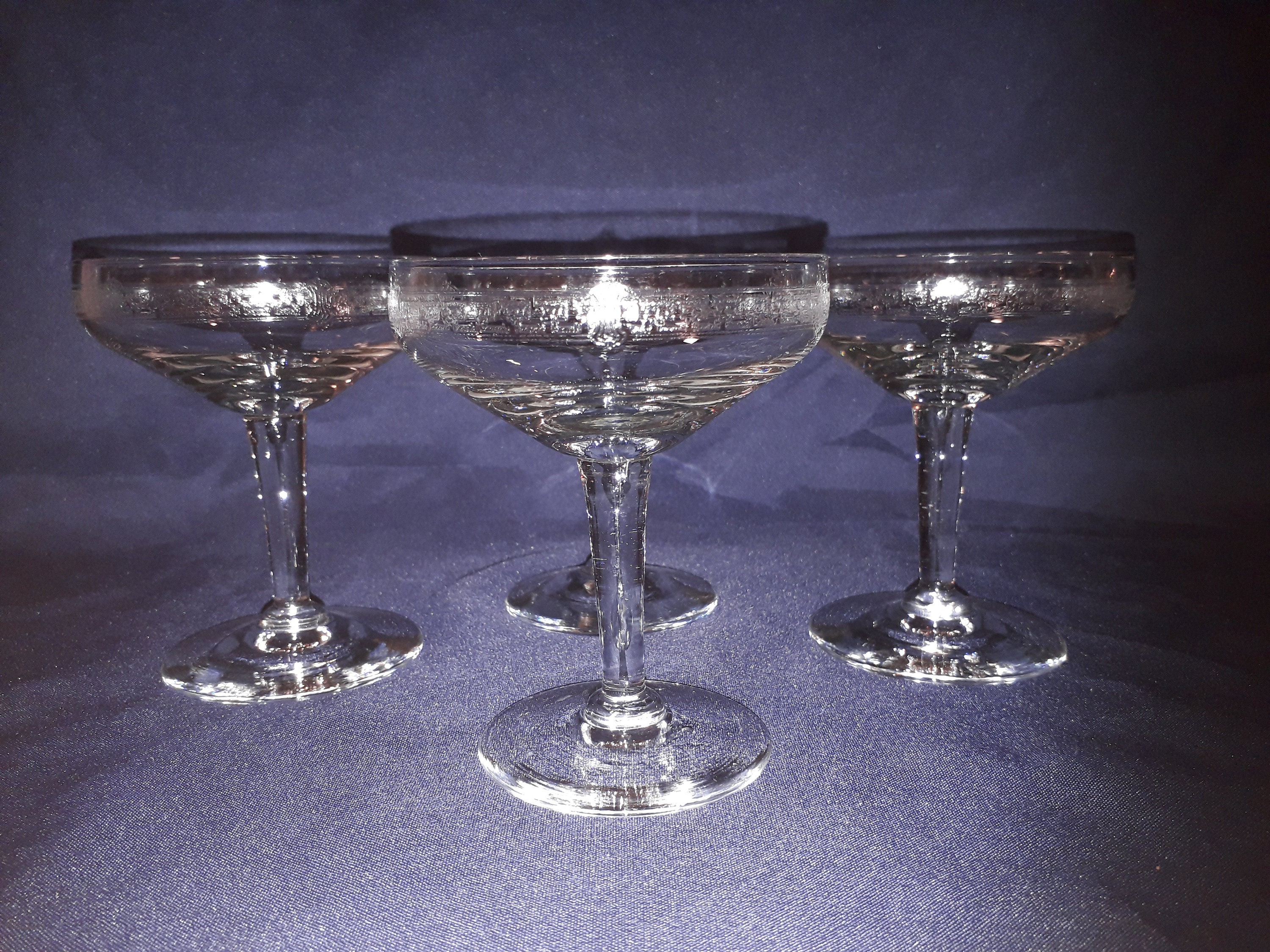 4 Coupes de Champagne en Cristal Français Antiques/Verres à Champagne