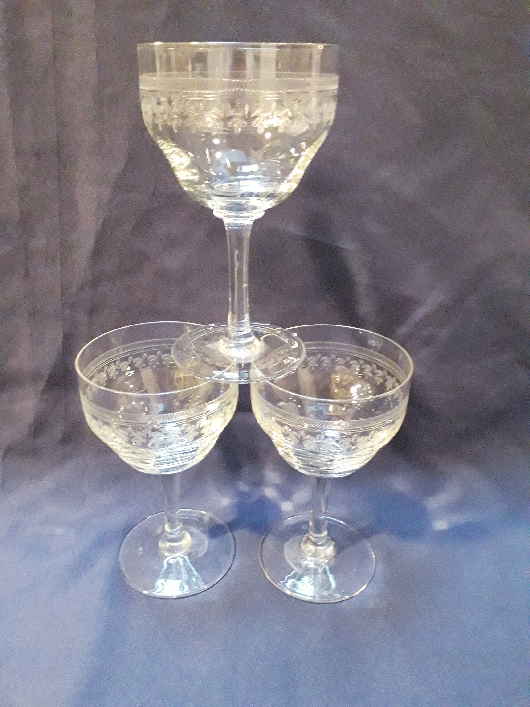 Trio | 3 Français Grands Verres à Vin Antiques