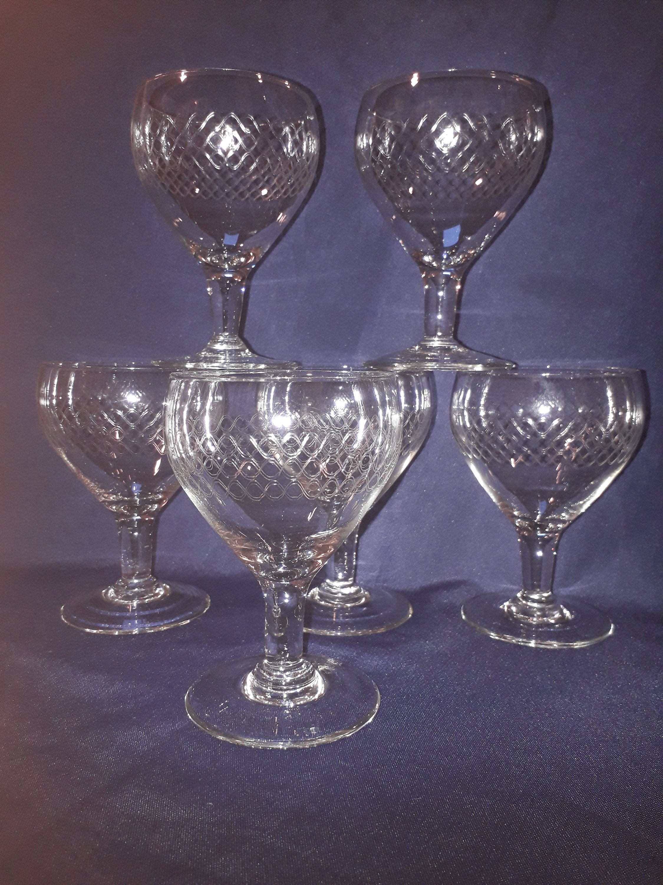 6 Verres à Vin en Cristal/Français Antiques