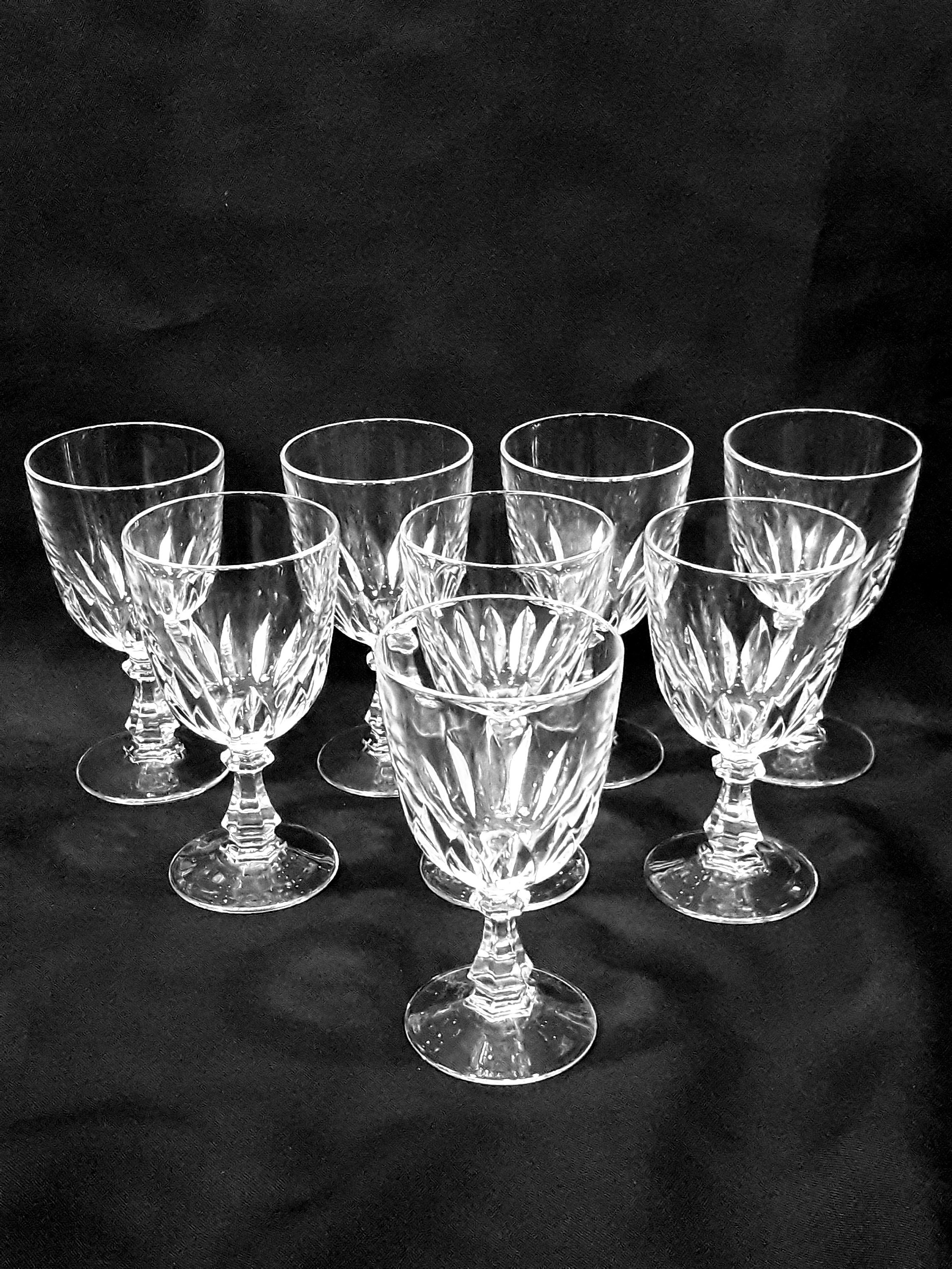 8 Français Verres en Cristal Vintage