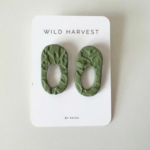Oval Cut out Statement Stud