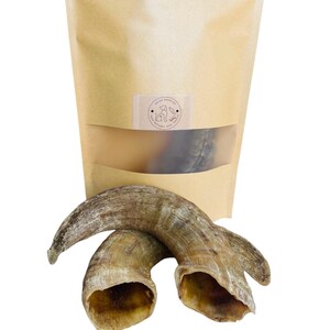 2 X 100% Natural Edible Icelandic Lamb Horns Luxury Long lasting Treat for Dog or Puppy Pure Icelandic