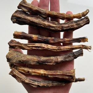 100% Natural-Organic Icelandic Grain and Gluten Free Lamb Tails Dog or Puppy Chew Low Fat Treat 500g