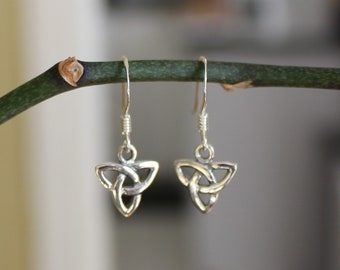 Celtic Trinity Knot Dangle Silver Earrings