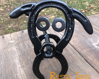 Dog Horseshoe Art