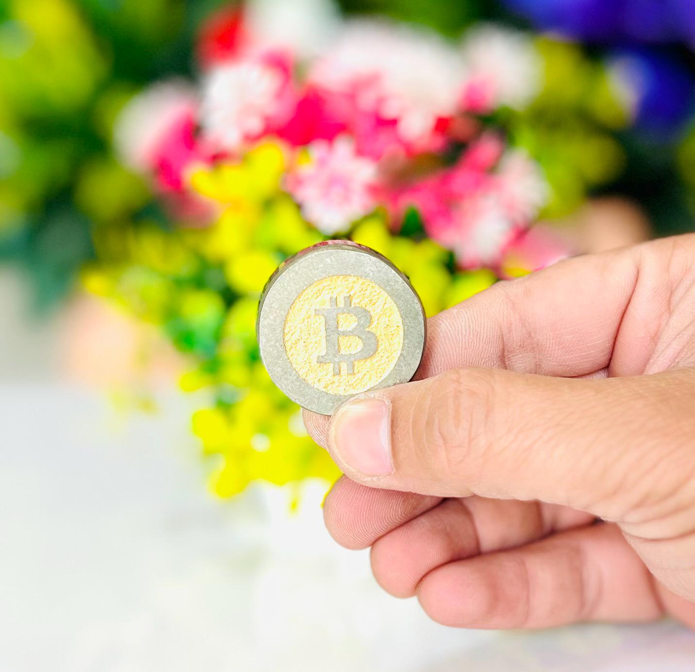 Pyrite Bitcoin Coin, Gold Crypto Symbol, Reiki Healing Crystal - Etsy