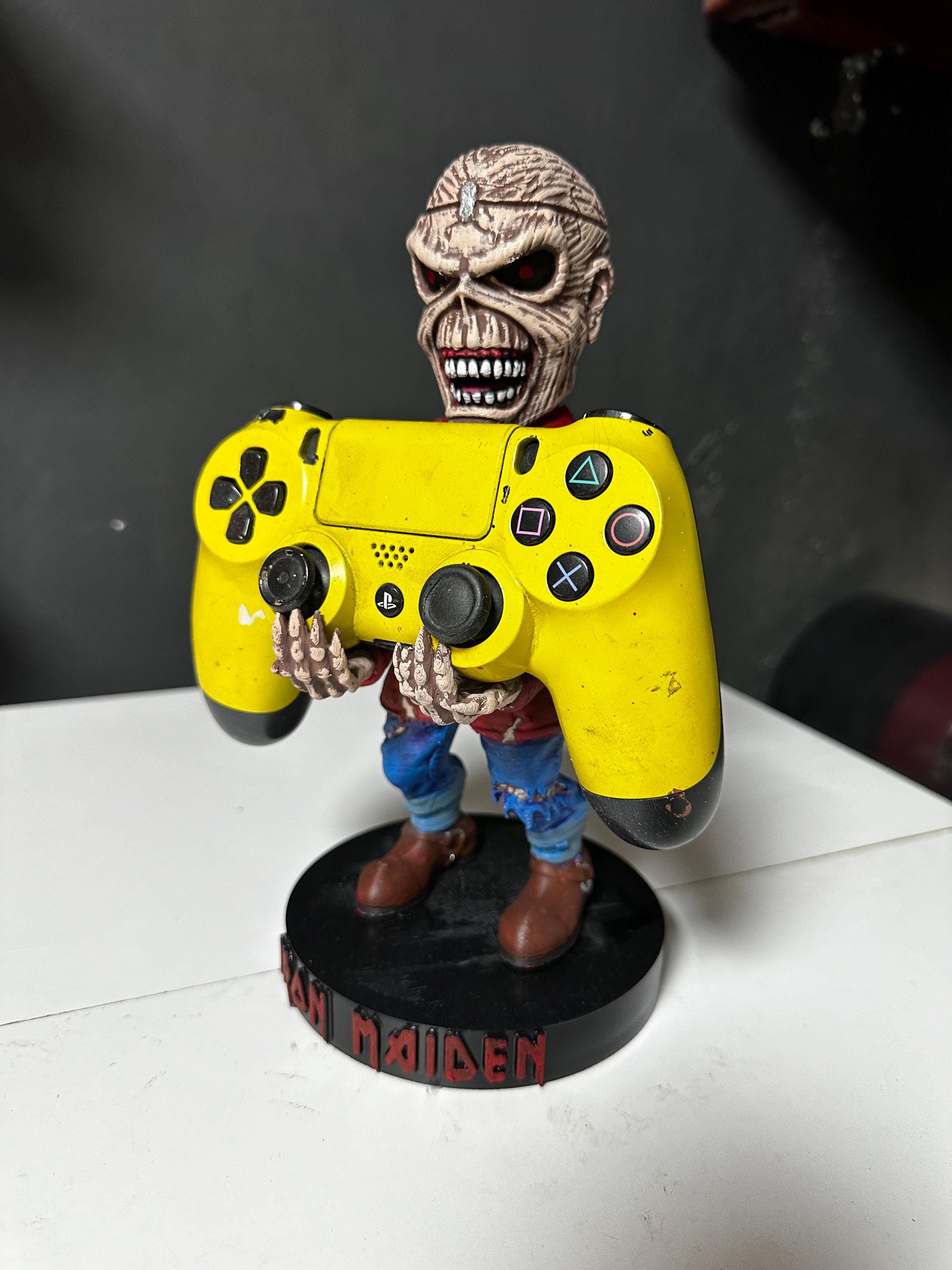 Eddie, Iron Maiden, Fear of the Dark, Phone Holder, Joystick