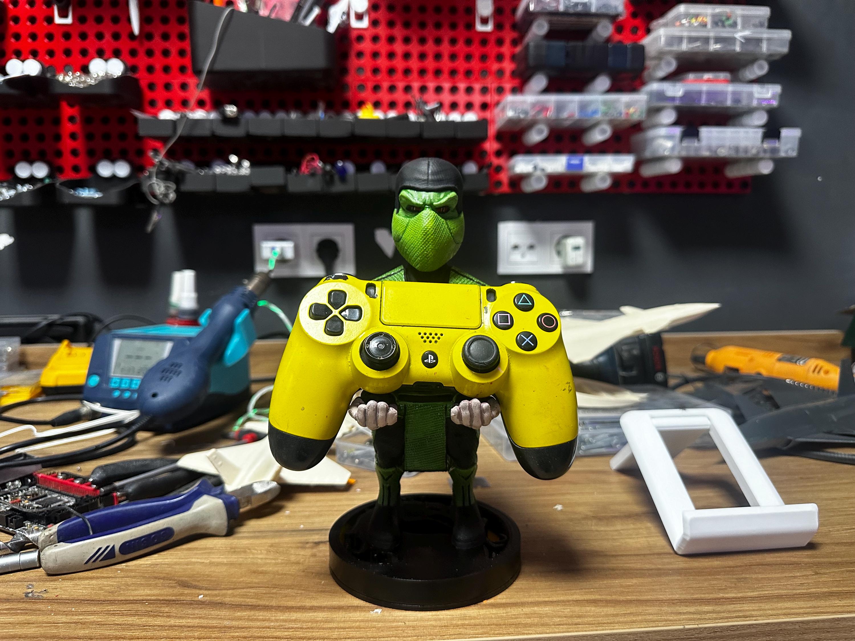 Scorpion, Mortal Combat, Phone Holder, Joystick Holder, Controller