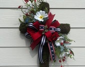Moss Cross with Red, White and Blue Flowers, Memorial Wall Decoration, Patriotic Rememberance Cross Decoration, Summer Decor, Grave marker