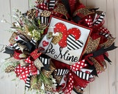 Be Mine Valentine’s Day Wreath, Hearts Valentine’s Door Decor, Leopard Print Love Wreath, Indoor/Outdoor Design, ShellysWreathsNMore