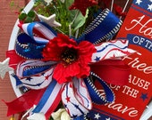 Patriotic Wreath with Poppies and Glittered Stars on a Bike Rim, Patriotic Porch Decorations, 4th of July, Memorial Day, Veterans Day Design