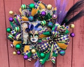 Mardi Gras Wreath with pampas grass and ornaments, Fat Tuesday Decorations, Carnival Decor, Front Porch Decor, ShellysWreathsNMore