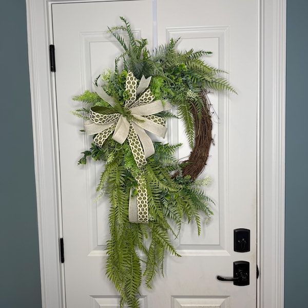 Greenery Grapevine Wreath, Rustic Front Door Wreath, Year-Round Fern Wreath, Farmhouse Entryway Decor, Handmade Wreath