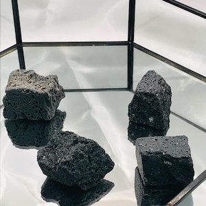 Cuarzo de lava negra - Cristal vintage auténtico - Roca de lava porosa