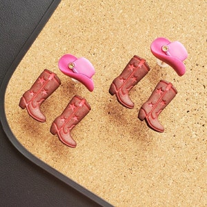 Pink Cowboy Hat and Cowboy Boot Push Pins, Cork Board Pins, Western Wall Decor, Home Office Decor, Western Kitchen Decor, Western Fashion